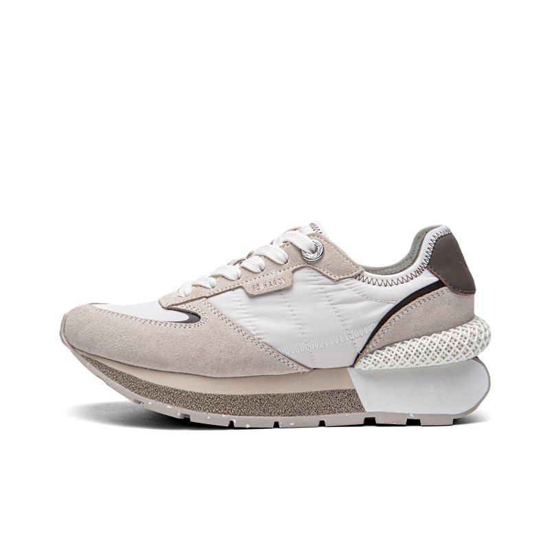 New Balance Fashion Women - أحذية إي دي هاردي النسائية الأكثر