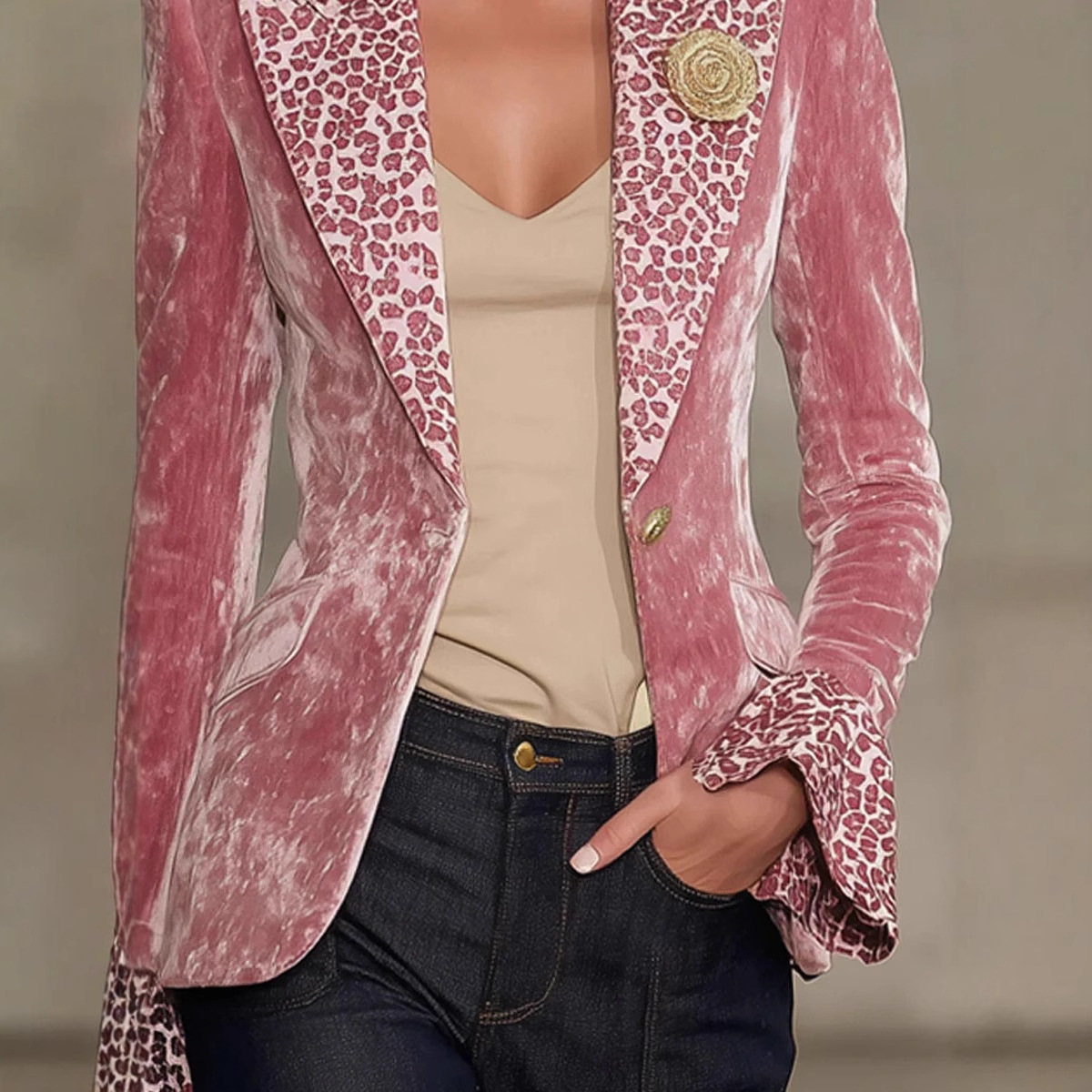 المرأة المخملية السترة ليوبارد - مراجعة Velvet Blazer Women وسعره