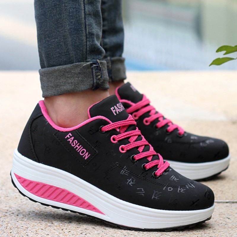 أحذية رياضية نسائية عصرية أحذي - مراجعة New Balance Fashion Women وسعره